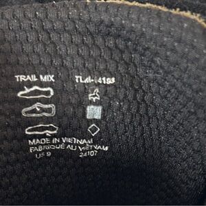 Shoe